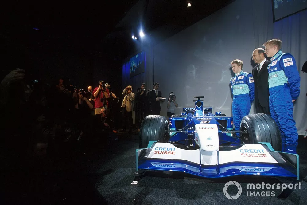 Kimi Raikkonen, Sauber with Nick Heidfeld, Sauber &nbsp; 