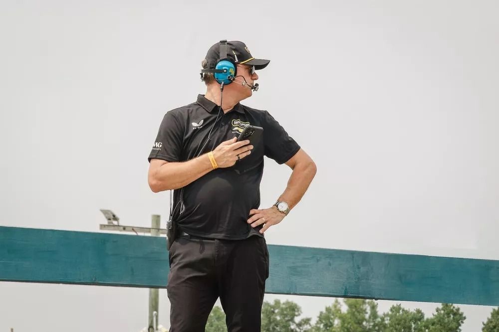Spire, Chris Gabehart reject Joe Gibbs Racing premise on deleted texts