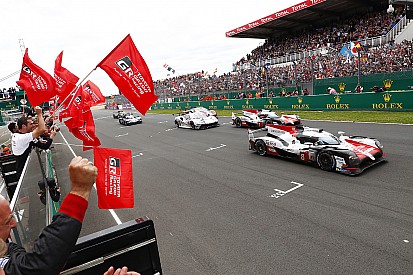 Toyota, çaylak Alonso'nun "olağanüstü" performansını övdü