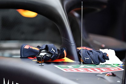 Helmut Marko habló duramente sobre el Halo y sus rivales