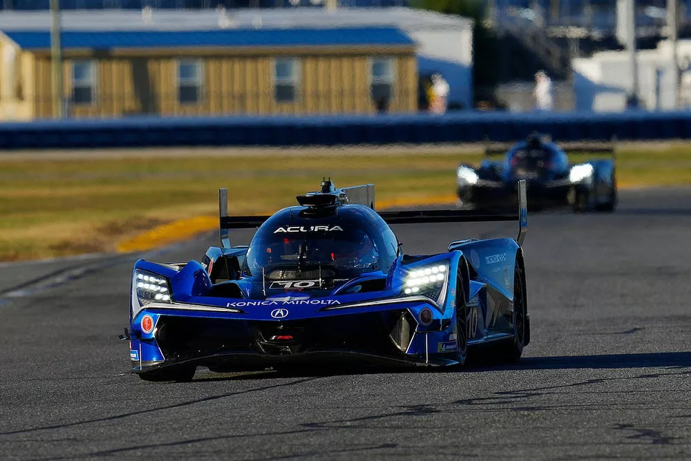 #10: Wayne Taylor Racing with Andretti, Acura ARX-06, GTP: Ricky Taylor, Filipe Albuquerque, Louis Deletraz, Marcus Ericsson, #40: Wayne Taylor Racing with Andretti, Acura ARX-06, GTP: Jordan Taylor, Louis Deletraz, Colton Herta, Jenson Button