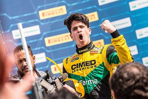 "Estou correndo contra um ídolo", diz Coletta sobre enfrentar Barrichello na Stock