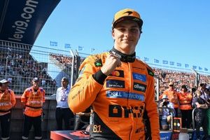 Golpe al mundial de Piastri en Zandvoort tras KO de Norris; Hadjar, podio