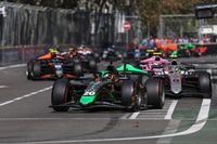 F2 Qatar 2025: Durksen y Villag&oacute;mez podio en la sprint, Montoya cuarto