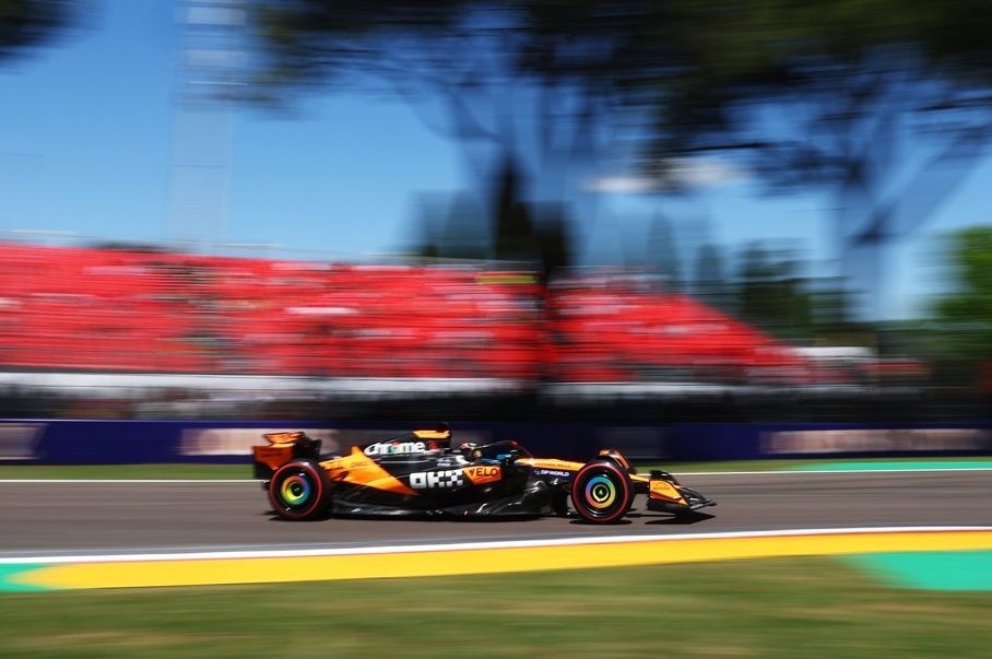F1 | Imola, Libere 2: McLaren ancora imprendibile. Ferrari in ritardo