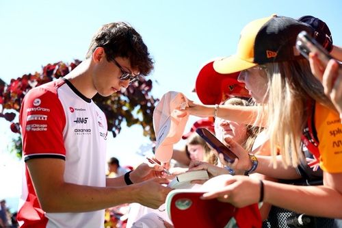 C&oacute;mo una IA de Bearman podr&iacute;a ayudar a Haas F1 a entender a sus fans