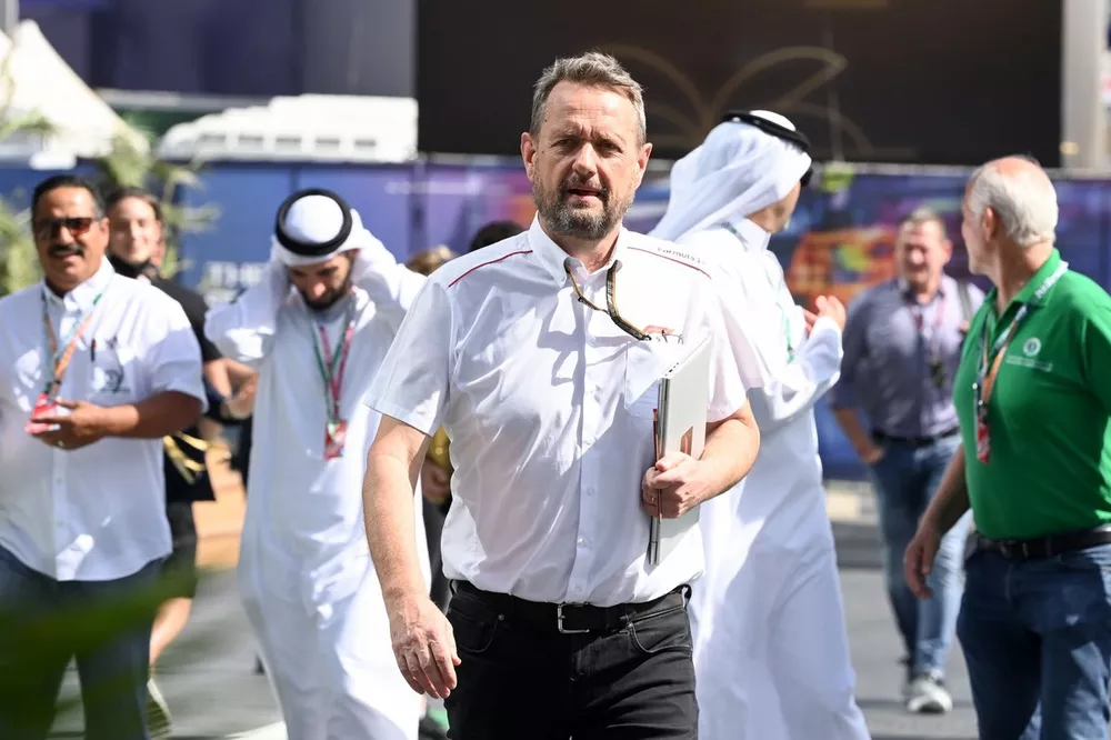 Steve Nielsen, Sportief Directeur, Formule 1