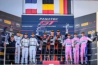 Victoria de Audi-WRT y error de Rossi en Imola