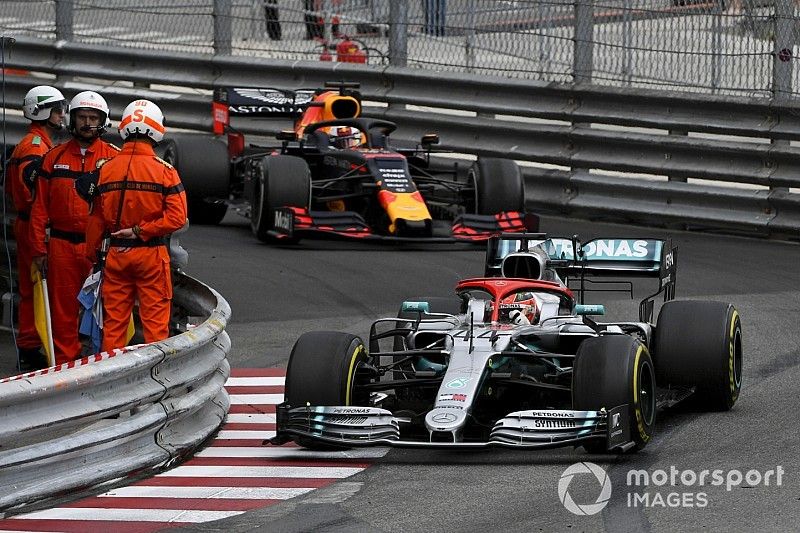Lewis Hamilton, Mercedes AMG F1 W10 leads Max Verstappen, Red Bull Racing RB15 