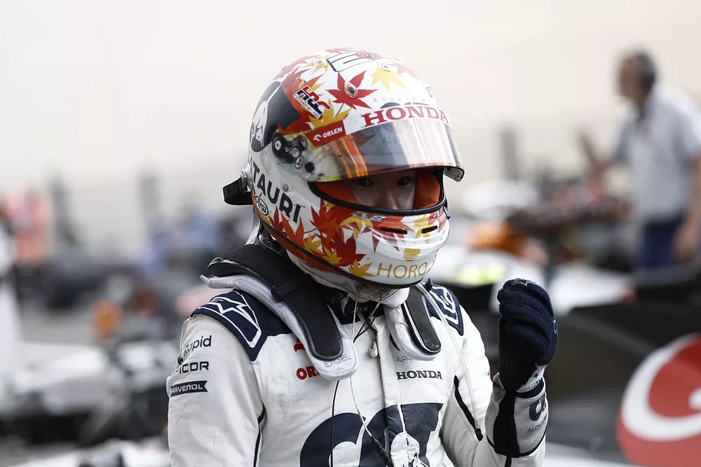 Yuki Tsunoda, AlphaTauri, en Parc Ferme