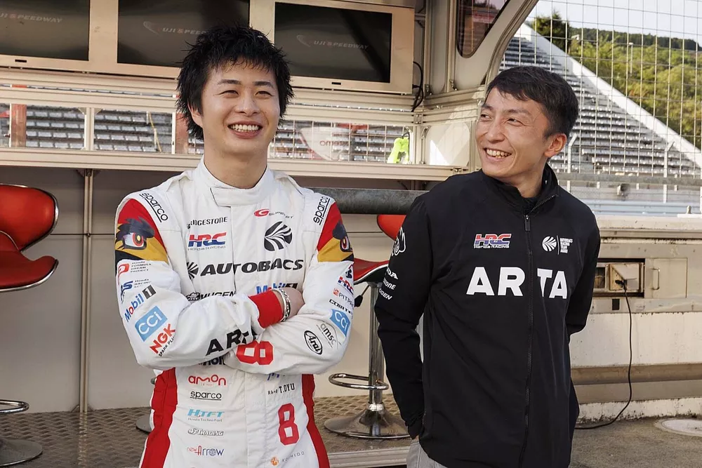 大湯都史樹、1週間前はSFで野尻と悔し過ぎる接触も「GTに何かを