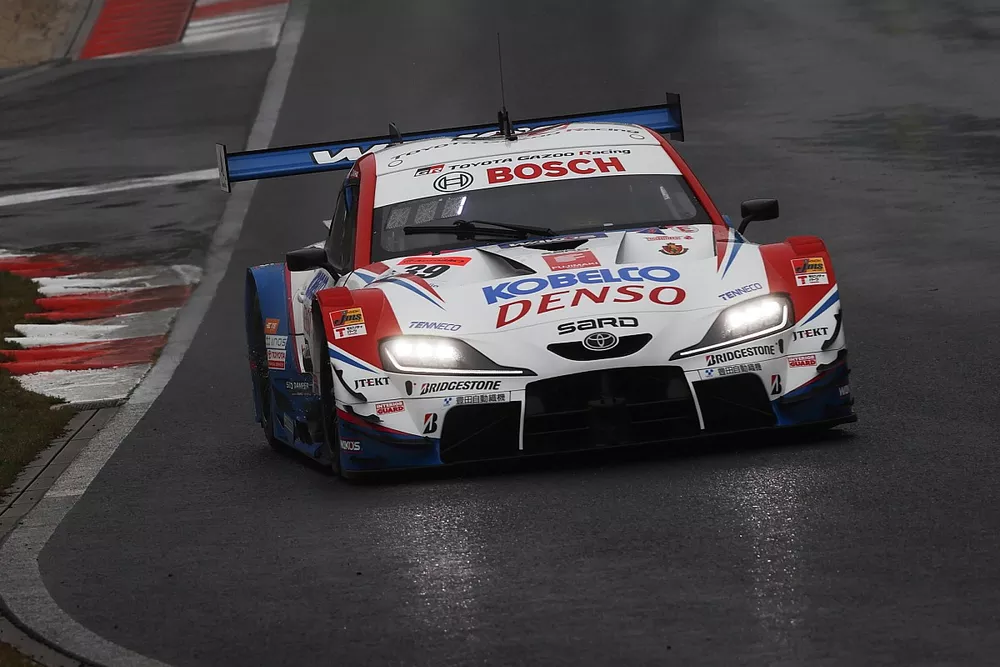 #39 DENSO KOBELCO SARD GR Supra