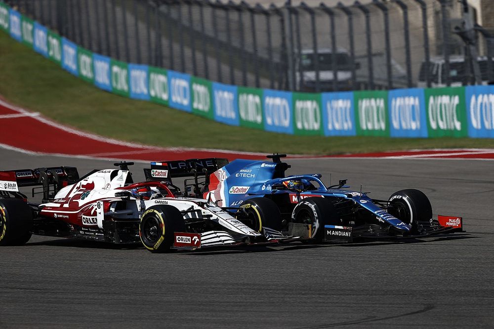 Fernando Alonso, Alpine A521, Kimi Raikkonen, Alfa Romeo Racing C41