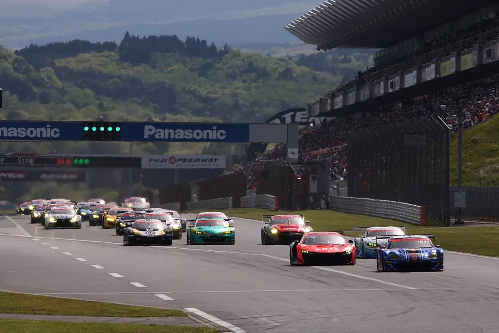 GT300 Start