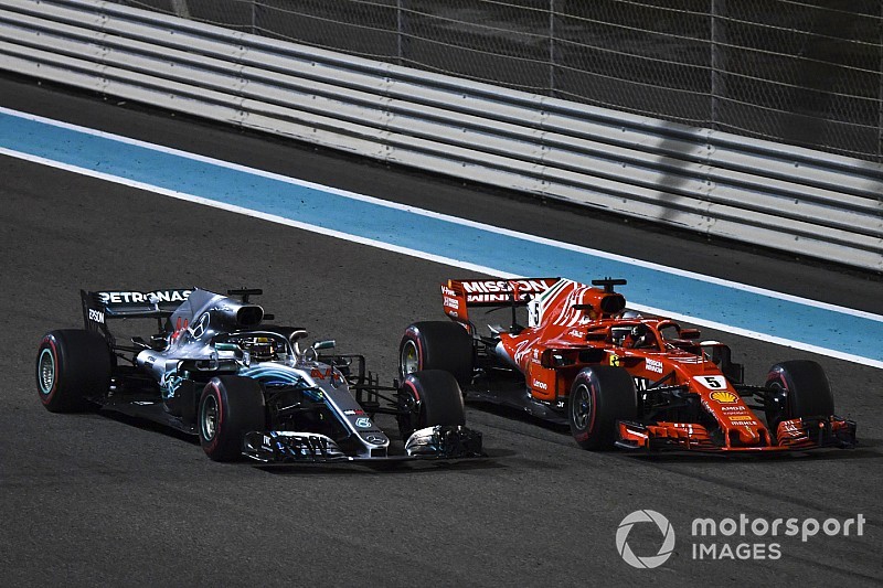 Diaporama - Le film du combat entre Hamilton et Vettel