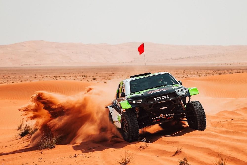 Eryk Goczał, Oriol Mena, Toyota GR DKR Hilux