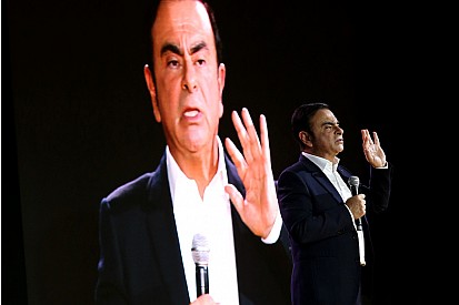 Ghosn ha dato le dimissioni: non è più presidente né amministratore delegato di Renault