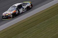 Kyle Busch logra una pole en New Hampshire