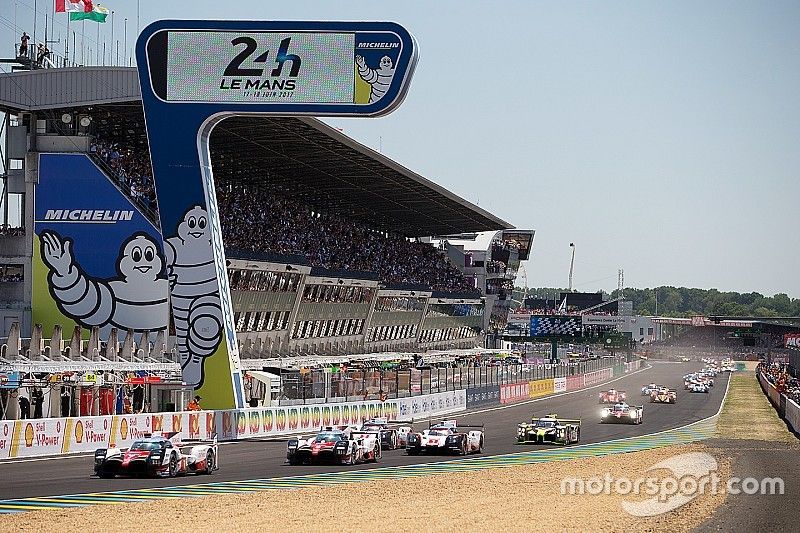 Arrancada: #7 Toyota Gazoo Racing Toyota TS050 Hybrid: Mike Conway, Kamui Kobayashi, Stéphane Sarrazin lider
