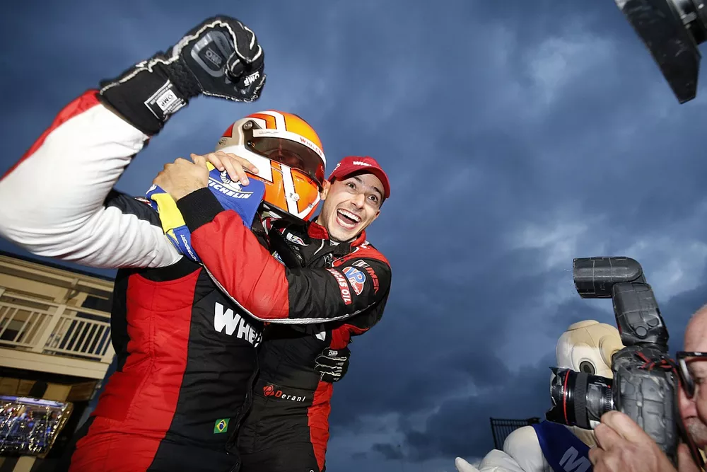 Race winner #31 Action Express Racing Cadillac DPi: Felipe Nasr, Pipo Derani