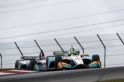 Alonso az IndyCar legújabb autójával tesztel, és már a jövő évi csapata is megvan