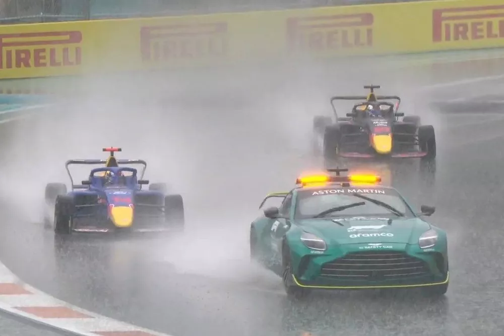 Race2