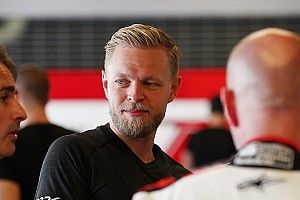 Magnussen guardar&aacute; reposo y no correr&aacute; en las 24 Horas de Daytona
