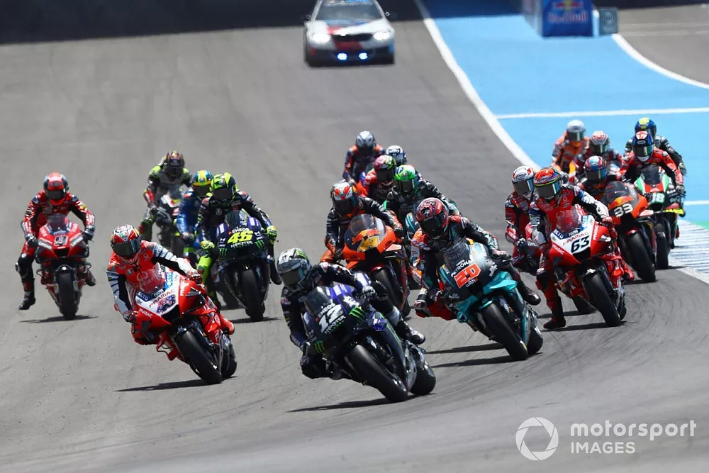 Race start