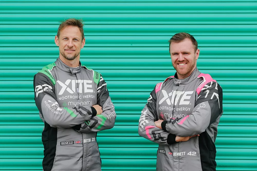 Jenson Button and Oliver Bennett, Xite Energy Racing