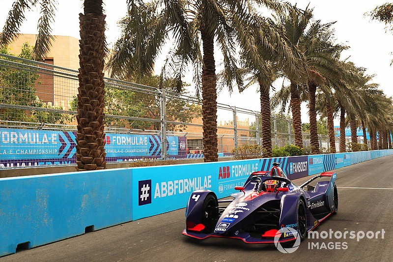 Frijns lidera la mañana de las pruebas de la Fórmula E