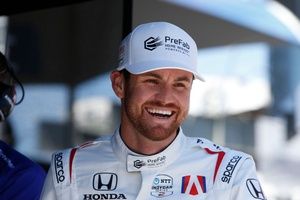 IndyCar Long Beach: Kirkwood consigue la pole, O'Ward noveno