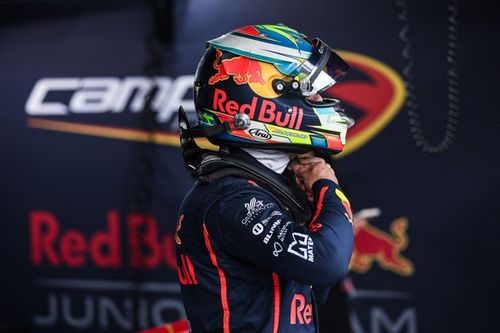 Lindblad, sorprendido tras su debut: "Mi límite mental es inferior al del coche"