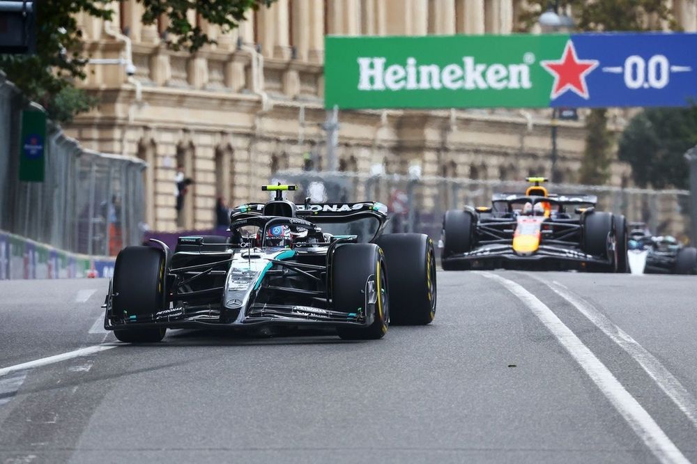 Yuki Tsunoda, Red Bull Racing Team, Andrea Kimi Antonelli, Mercedes