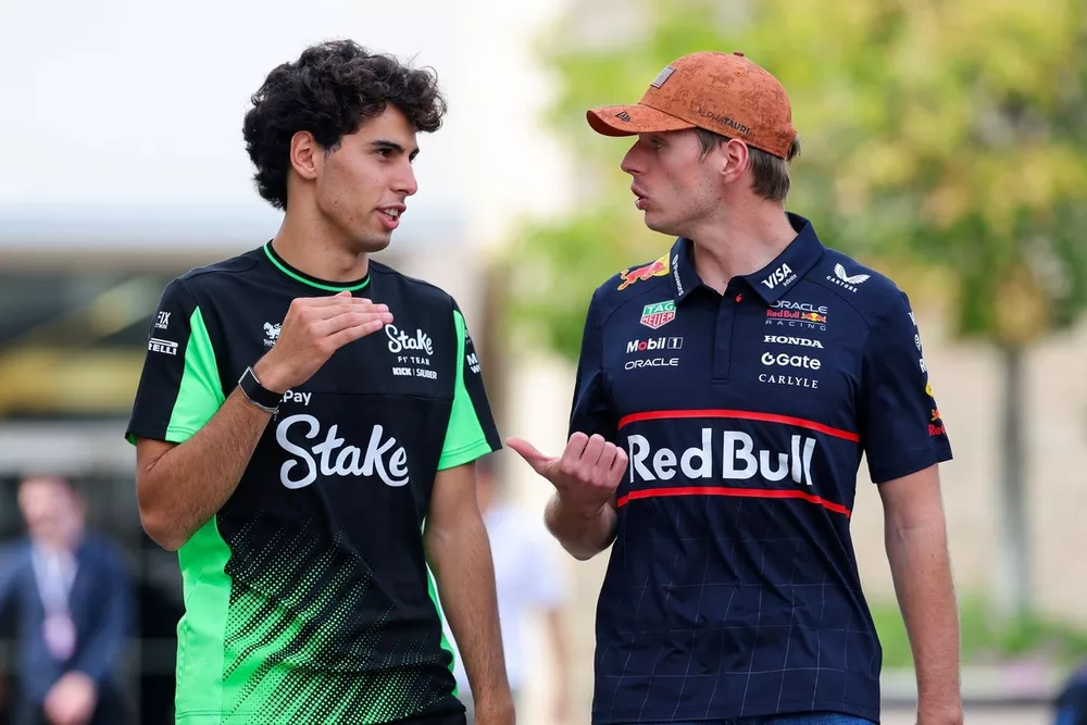 Max Verstappen, Red Bull Racing, Gabriel Bortoleto, Sauber