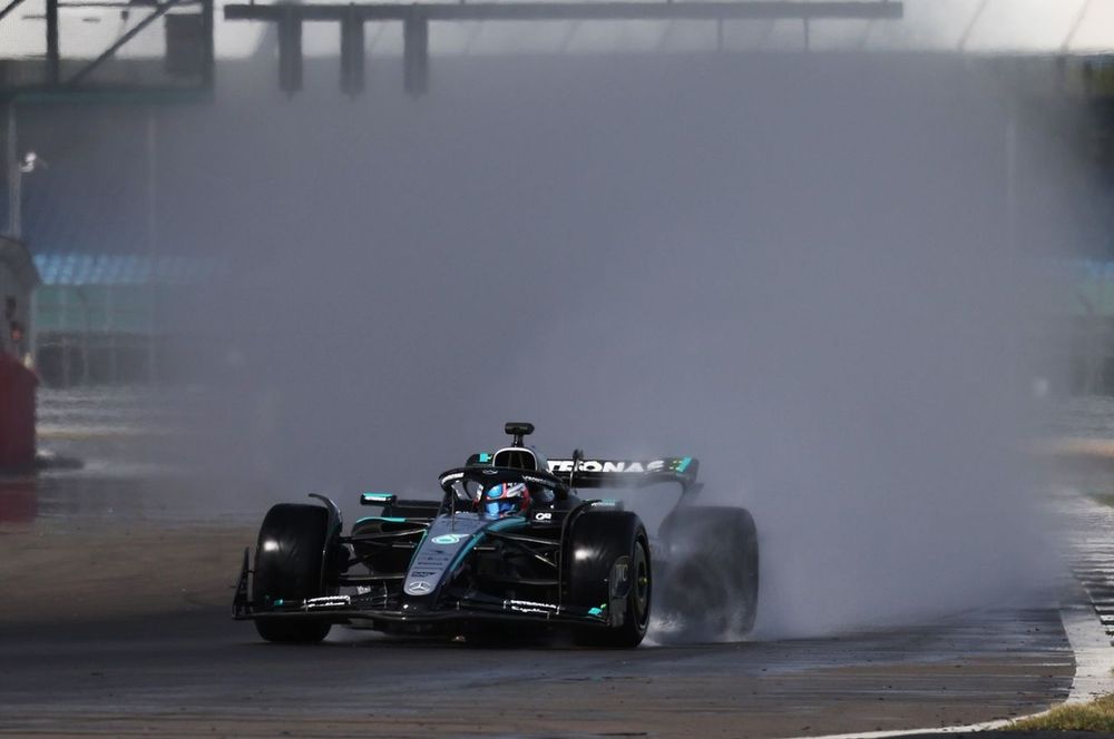 Pirelli testing by Mercedes