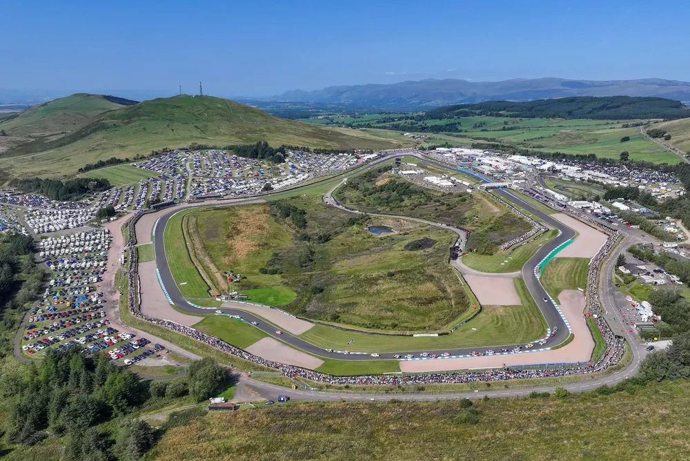 Knockhill track