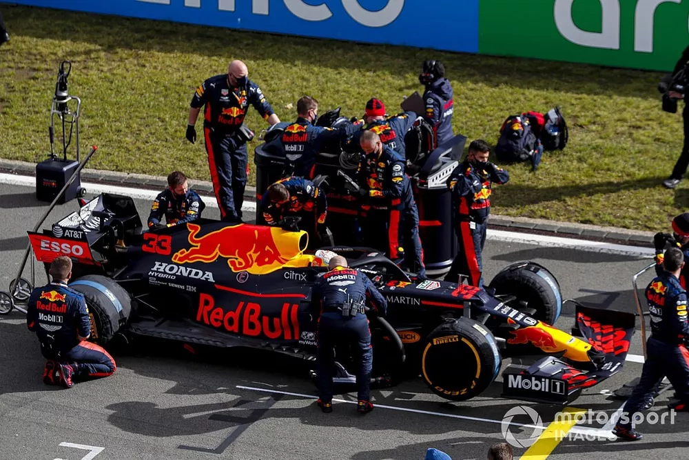 Max Verstappen, Red Bull Racing RB16 