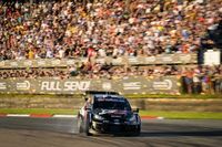 WRC Letonia: Rovanpera amplía su ventaja sobre la estrella emergente Sesks