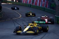 Ferrari nie pomogło McLarenowi