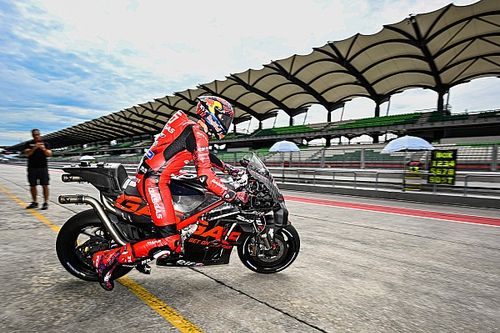 Fotogallery MotoGP | Il primo giorno dello shakedown di Sepang