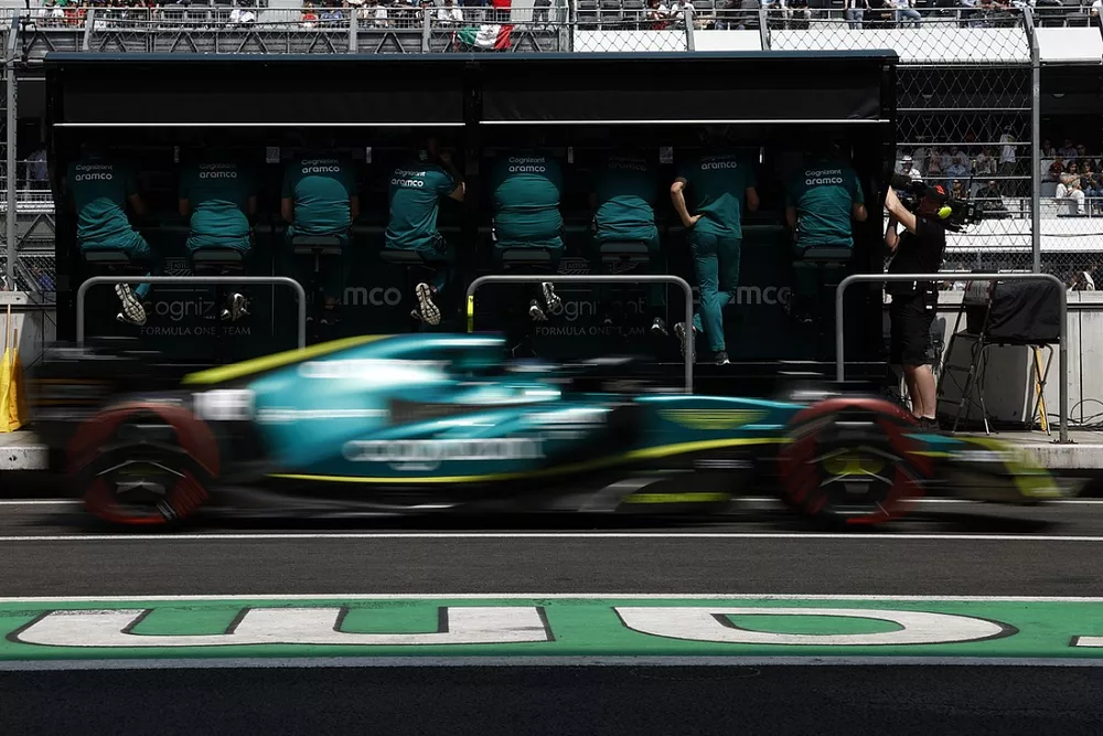 Lance Stroll, Aston Martin AMR22