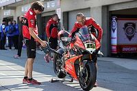 Rea se lleva la SuperPole, Bautista vuelve a caer