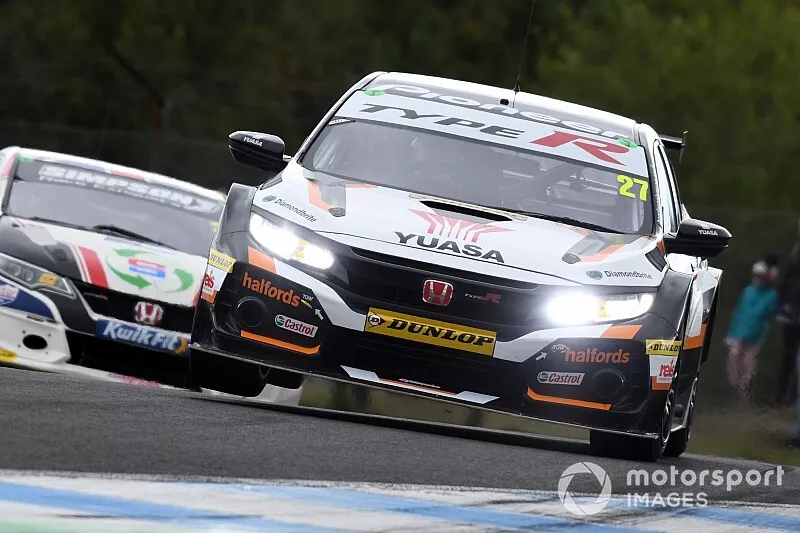 Dan Cammish,  Halfords Yuasa Team Dynamics Honda Civic 