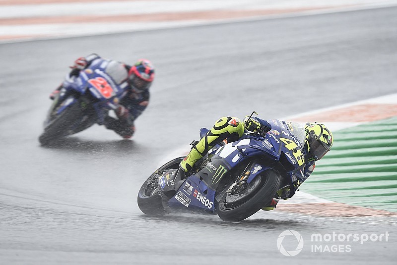 Rossi: “Los problemas de la Yamaha siguen allí, el carácter del nuevo motor es el mismo”