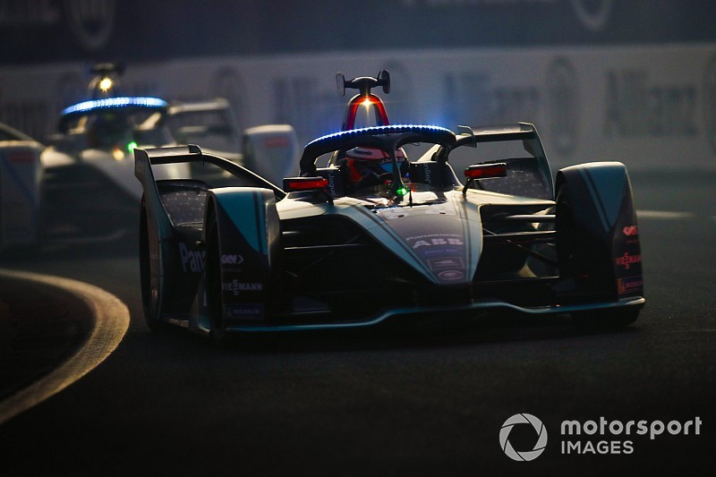 Após demissões, Jaguar reitera compromisso com F-E