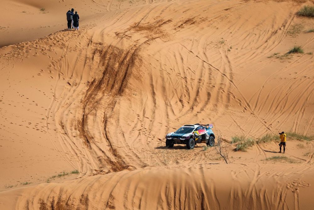 #200 Nasser Racing Prodrive Hunter: Nasser Al-Attiyah, Mathieu Baumel