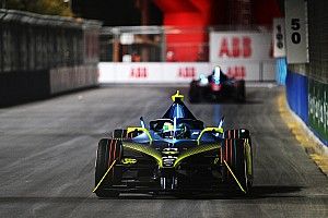 F-E: Di Grassi fala sobre areia e pista escorregadia no TL1 em Diriyah