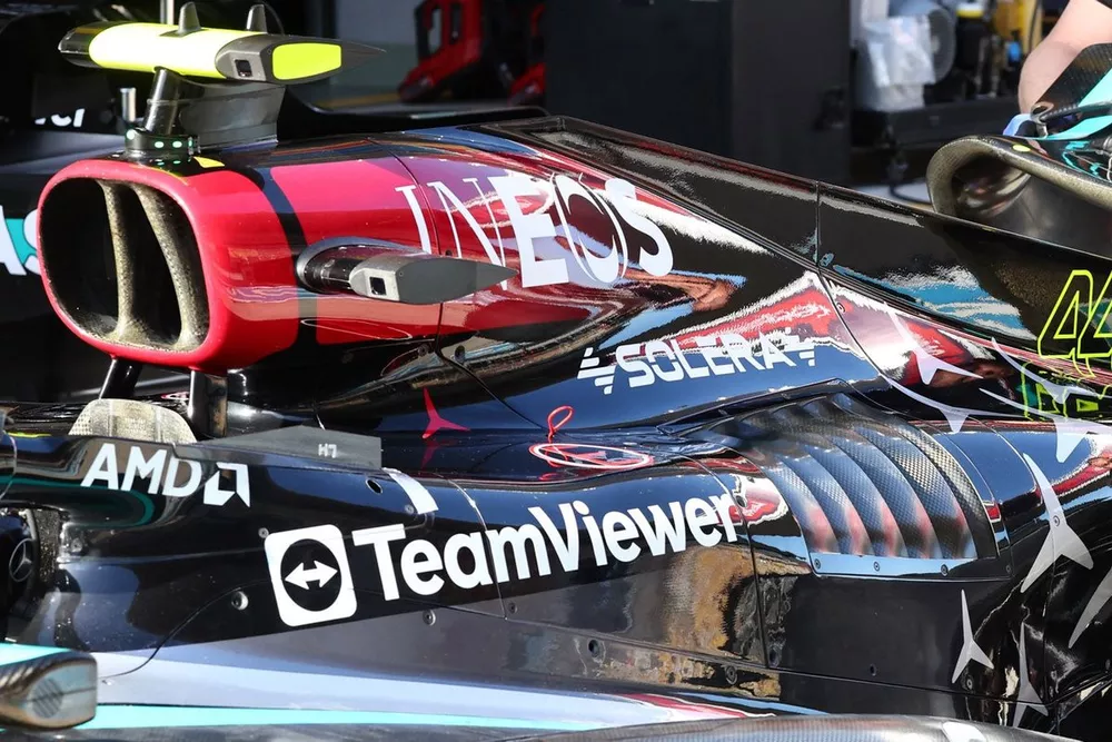 Mercedes F1 W15 detalle de la caja de aire 