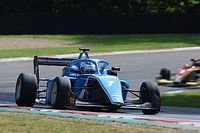 Wymagający weekend Kucharczyka