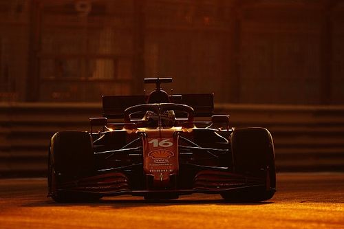 Leclerc siente que Ferrari necesita avanzar a una vuelta en Yas Marina